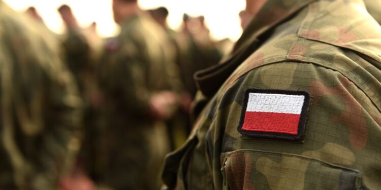 Nowe mundury dla wojska. Część wyposażenia żołnierze kupią prywatnie - Radio Kielce RADIO KIELCE - STREFA MUNDURU