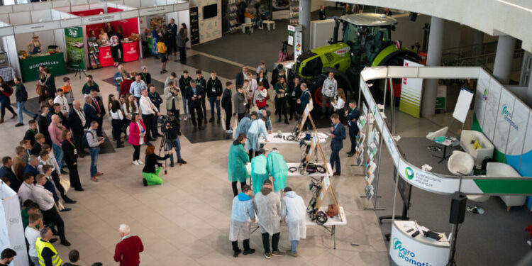 VII Europejskie Forum Rolnicze o wyzwaniach i szansach rozwoju polskiego rolnictwa - Radio Kielce