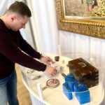 Pałacyk Henryka Sienkiewicza w Oblęgorku. Ekspozycja pt. „Konterfekty z XIX wieku, czyli La Belle Époque według Sienkiewicza” / Fot. Dorota Klusek - Radio Kielce