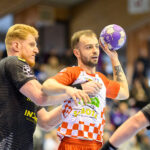 Chrobry wysoko pokonany. Industria wiceliderem tabeli po sezonie zasadniczym - Radio Kielce 05.04.2025.Głogów. Mecz 26. Kolejki Ekstraklasy piłkarzy ręcznych - KGHM Chrobry Głogów – Industria Kielce / Fot. PAP/Przemysław Karolczuk