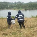 25.04.2025. Wióry, Akcja sprzątania wokół zbiornika / Fot. Anna Głąb - Radio Kielce