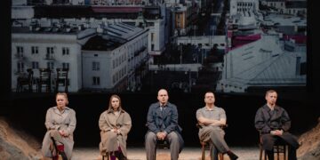 26.04.2025. Kielce. Premiera sztuki "Skóra po dziadku" Mateusza Pakuły. / Fot. Teatr im. Stefana Żeromskiego w Kielcach