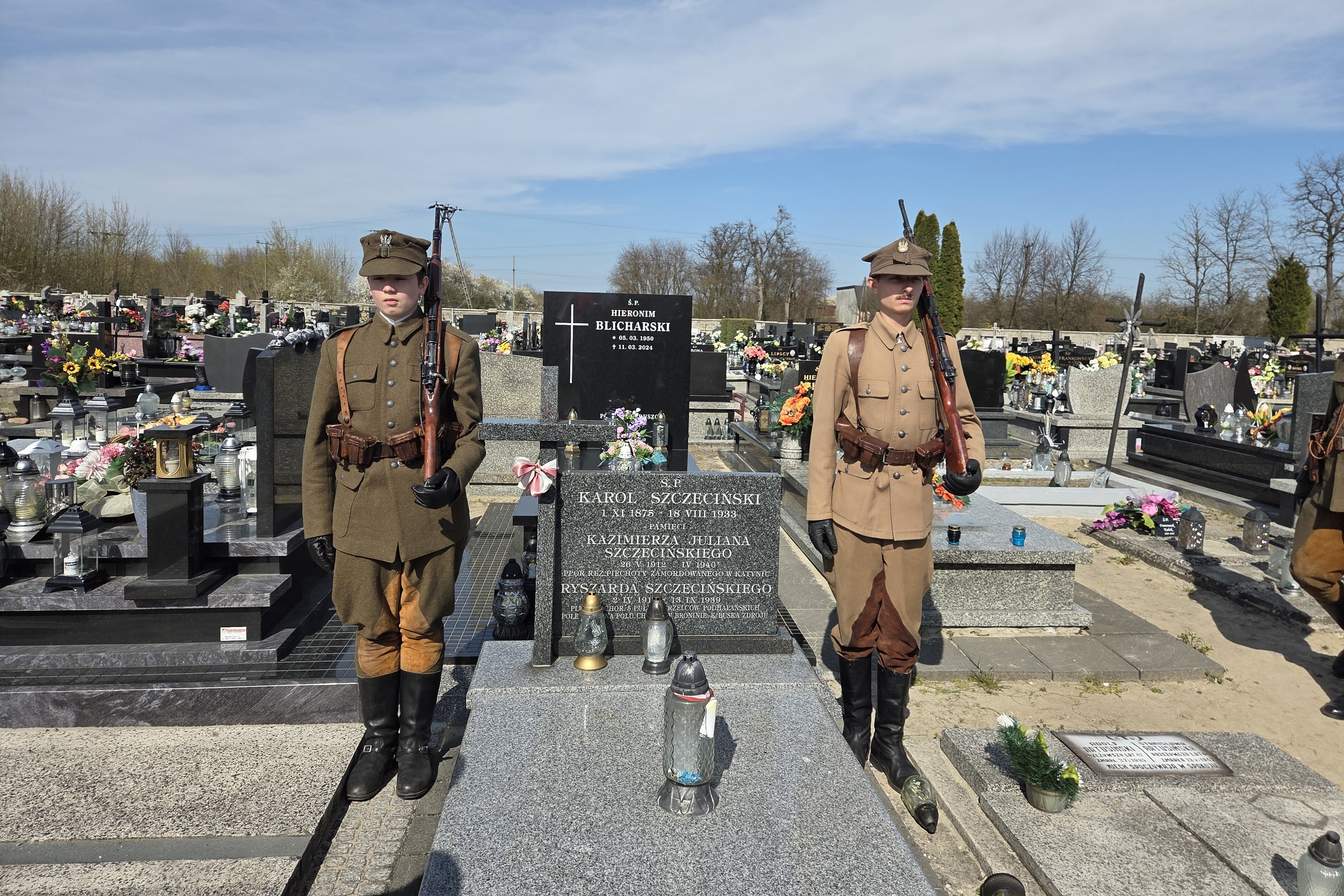 Mieszkańcy Jędrzejowa uczcili ofiary zbrodni katyńskiej