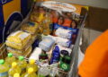 05.04.2025. Kielce. Wielkanocna zbiórka żywności / Fot. Wiktor Taszłow - Radio Kielce