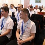 03.04.2025. Kielce. Spotkanie medalistów XII Światowych Zimowych Igrzysk Olimpiad Specjalnych w Turynie z wojewodą świętokrzyskim / Fot. Wiktor Taszłow - Radio Kielce