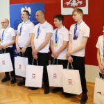 03.04.2025. Kielce. Spotkanie medalistów XII Światowych Zimowych Igrzysk Olimpiad Specjalnych w Turynie z wojewodą świętokrzyskim / Fot. Wiktor Taszłow - Radio Kielce