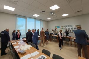 23.04.2025. Kielce. Promocja nowego kierunku studiów w Instytucie Nauk Prawnych / Fot. Magdalena Bielak - Radio Kielce