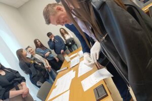 23.04.2025. Kielce. Promocja nowego kierunku studiów w Instytucie Nauk Prawnych / Fot. Magdalena Bielak - Radio Kielce