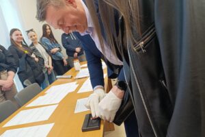 23.04.2025. Kielce. Promocja nowego kierunku studiów w Instytucie Nauk Prawnych / Fot. Magdalena Bielak - Radio Kielce