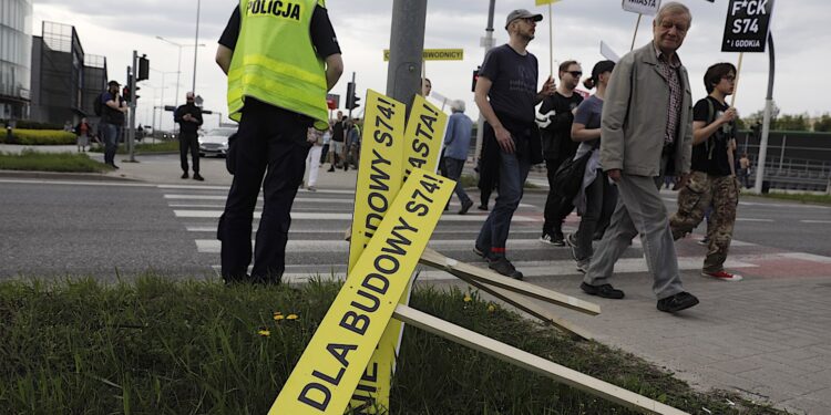 Kolejny protest przeciwko przebiegowi trasy S74 przez Kielce