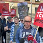 „Nie” dla ekspresówki, „tak” dla obwodnicy. W innym wypadku kolejne protesty - Radio Kielce 29.04.2025. Kielce. Złożenie petycji w sprawie budowy S74 / Fot. Marcin Marszałek - Radio Kielce