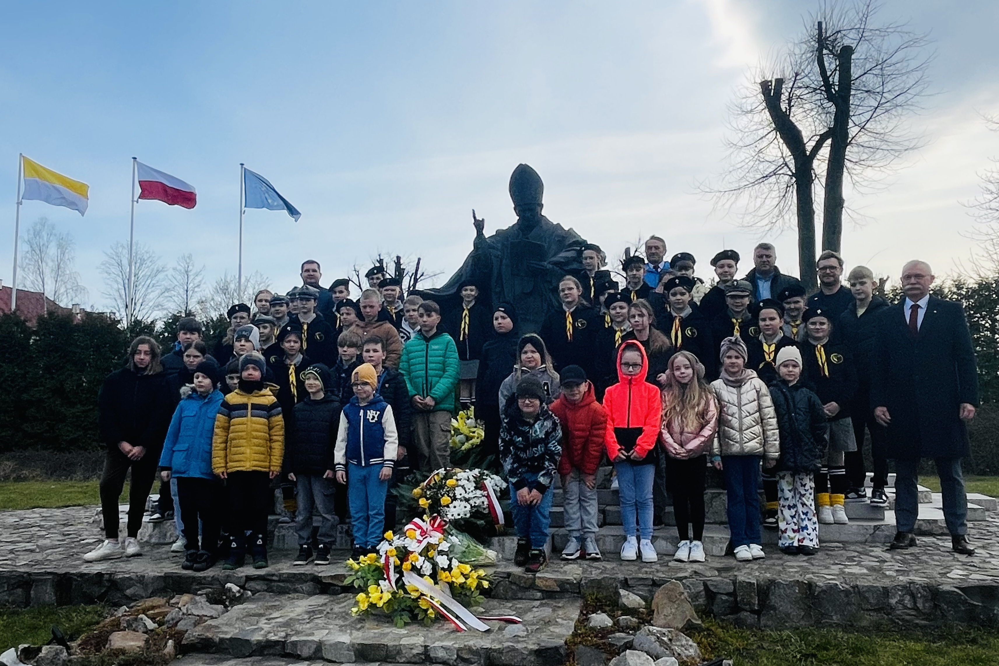 Święty tutaj był, stanął na tej ziemi