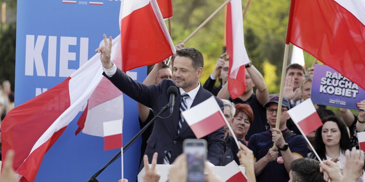 17.04.2025 Kielce. Wizyta kandydata na prezydenta RP Rafała Trzaskowskiego / Fot. Jarosław Kubalski - Radio Kielce