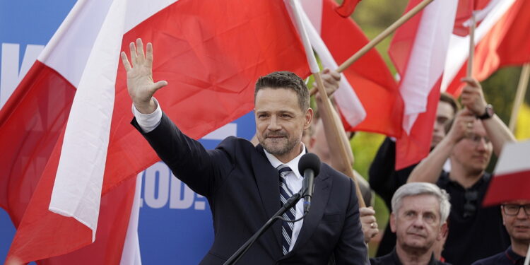 Trzaskowski liderem. Podium bez zmian