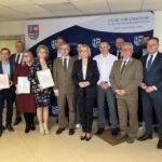 01.04.2025. Kielce. Spotkanie w sprawie programu Świętokrzyskiej Karty Zawodowej Rodziny Zastępczej / Fot. Iwona Murawska-Bujnowicz - Radio Kielce