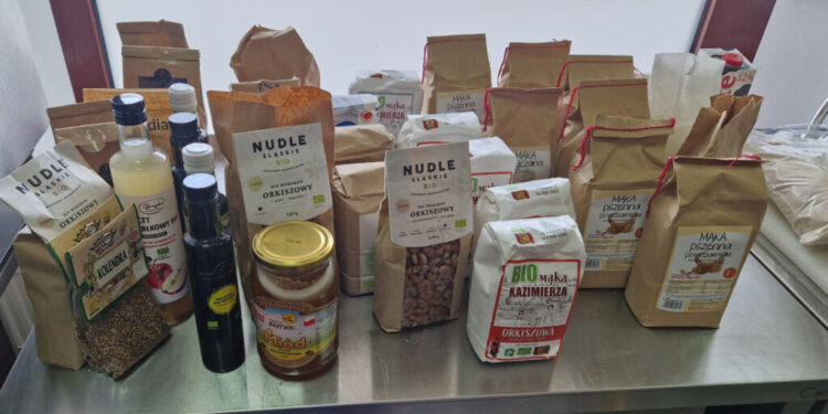 Orkisz, płaskurka, samopsza, trispa czy krzyca? W ZDZ je doceniono - Radio Kielce Orkisz, płaskurka, samopsza, trispa czy krzyca? W ZDZ je doceniono - Radio Kielce