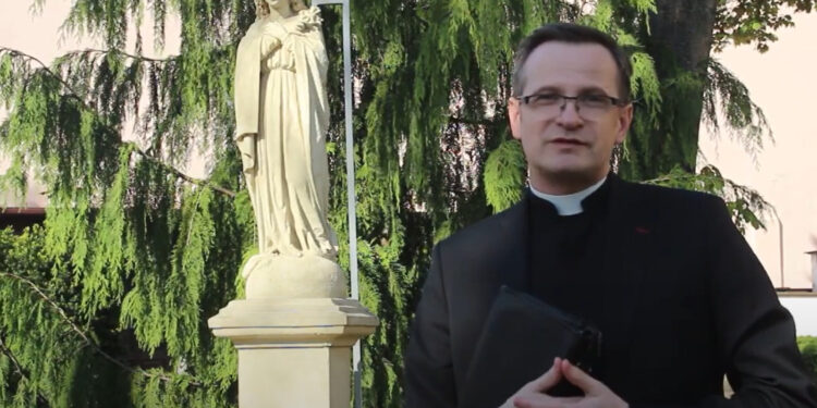 Na zdjęciu: ks. prof. Marcin Kowalski / Fot. Powołani TV - YouTube