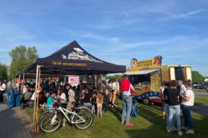 03.05.2025. Sandomierz. Festiwal food trucków / Fot. Grażyna Szlęzak - Radio Kielce