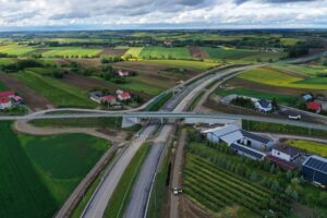 18.05.2025. Budowa obwodnicy Opatowa w ciągu dróg DK9 i S74 / Fot. Jarosław Kubalski – Radio Kielce