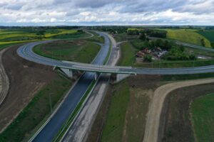 18.05.2025. Budowa obwodnicy Opatowa w ciągu dróg DK9 i S74 / Fot. Jarosław Kubalski – Radio Kielce