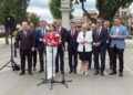 30.05.2025. Włoszczowa. Politycy PiS wspierają kampanię Karola Nawrockiego / Fot. Jowita Plech - Radio Kielce