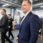 PiS składa zawiadomienie ws. poświadczeń Nawrockiego, Mentzen apeluje o głosowanie zgodnie z sumieniem