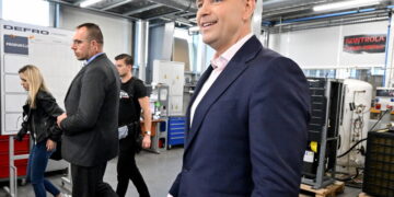 PiS składa zawiadomienie ws. poświadczeń Nawrockiego, Mentzen apeluje o głosowanie zgodnie z sumieniem