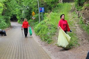 10.05.2025. Sandomierz. Akcja pn. „Wspólnie sprzątaMY Sandomierz” / Fot. Aurela Kaczor
