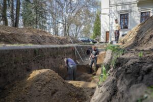Trwają prace przy pałacu w Częstocicach