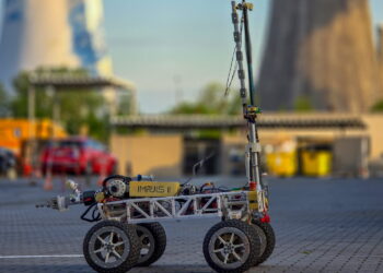Srebro za robota działającego w niebezpiecznych warunkach