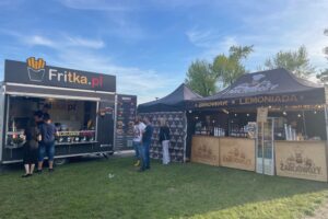 03.05.2025. Sandomierz. Festiwal food trucków / Fot. Grażyna Szlęzak - Radio Kielce