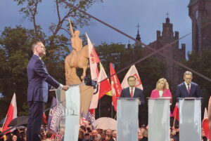 Karol Nawrocki odpowiadał w Końskich na pytania