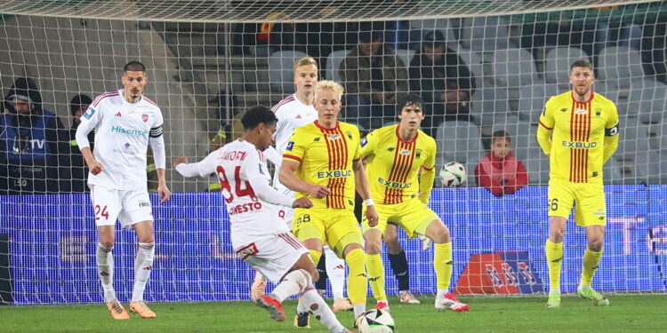 17.05.2025. Kielce. Mecz PKO BP Ekstraklasy: Korona Kielce – Raków Częstochowa / Fot. Wiktor Taszłow - Radio Kielce