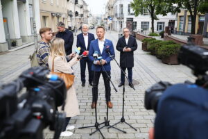 23.05.2025. Kielce. Konferencja prasowa Koalicji Obywatelskiej / Fot. Wiktor Taszłow - Radio Kielce