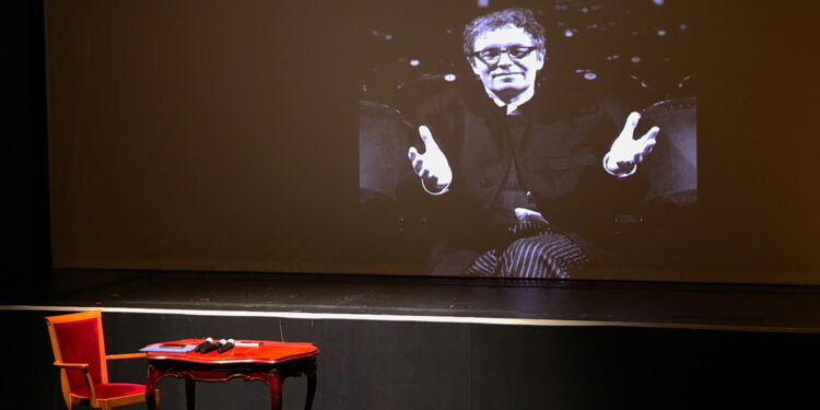 10 lat temu zmarł Piotr Szczerski. Przyjaciele teatru wydali ponownie jego mikropowieść