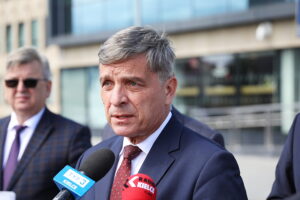 Karol Nawrocki gwarantem CPK? Działacze PiS nie mają wątpliwości - Radio Kielce