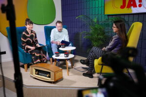 „Dzień Dobry, to Ja! Rozmowy inne niż wszystkie w Radiu Kielce”. Na zdjęciu (od lewej): Magda Galas-Klusek, Tomek Dudek, Ewa Robak / Fot. Wiktor Taszłow - Radio Kielce
