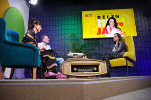 „Dzień Dobry, to Ja! Rozmowy inne niż wszystkie w Radiu Kielce”. Na zdjęciu (od lewej): Magda Galas-Klusek, Tomek Dudek, Ewa Robak / Fot. Wiktor Taszłow - Radio Kielce
