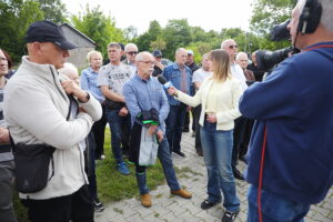 28.05.2025. Brzeziny. Program "Interwencja" Radia Kielce i TVP3 Kielce / Fot. Wiktor Taszłow - Radio Kielce
