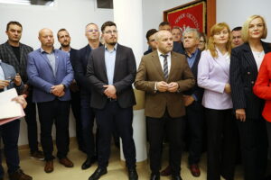 29.05.2025. Kielce. Konferencja Prawa i Sprawiedliwości. Fot. Wiktor Taszłow - Radio Kielce