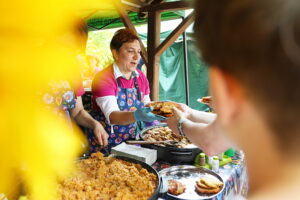 03.05.2025. Tokarnia. 9. Świętokrzyski Festiwal Smaków / Fot. Wiktor Taszłow - Radio Kielce