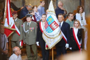 03.05.2025. Kielce. Msza święta otwierająca świętokrzyskie obchody Święta Konstytucji 3 Maja / Fot. Wiktor Taszłow - Radio Kielce