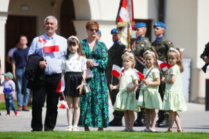 Niech żyje wolna Polska! Kielczanie uczcili 3 Maja - Radio Kielce