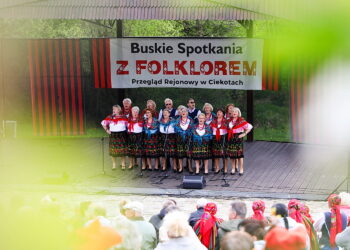 04.05.2025. Ciekoty, Szklany Dom. Eliminacje do 49. Buskich Spotkań z Folklorem. / Fot. Wiktor Taszłow - Radio Kielce
