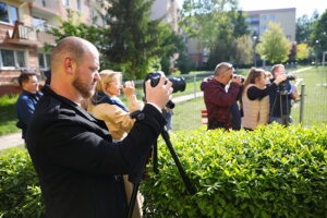 07.05.2025. Kielce. Zdjęcia z planu spotu edukacyjnego, jaki kieleckie starostwo powiatowe przygotowuje we współpracy z Komendą Miejską Policji w Kielcach / Fot. Wiktor Taszłow - Radio Kielce