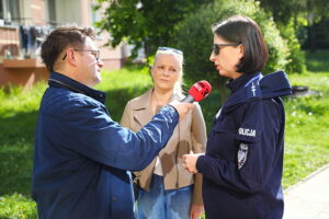 07.05.2025. Kielce. Zdjęcia z planu spotu edukacyjnego, jaki kieleckie starostwo powiatowe przygotowuje we współpracy z Komendą Miejską Policji w Kielcach / Fot. Wiktor Taszłow - Radio Kielce