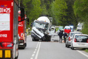 08.05.2025. Niestachów. Wypadek / Fot. Wiktor Taszłow - Radio Kielce