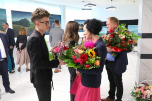 08.05.2025. Kielce. Wernisaż wystawy "Obrazy ciszy" Macieja Mazurka / Fot. Wiktor Taszłow - Radio Kielce