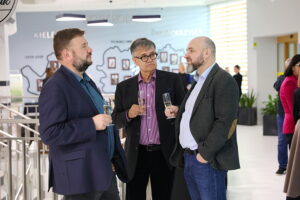 08.05.2025. Kielce. Wernisaż wystawy "Obrazy ciszy" Macieja Mazurka / Fot. Wiktor Taszłow - Radio Kielce