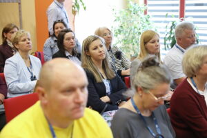 09.05.2025. Kielce. Targi Kielce. Konferencja na temat tego, jak budować nową ścieżkę kariery po 45. roku życia / Fot. Wiktor Taszłow - Radio Kielce